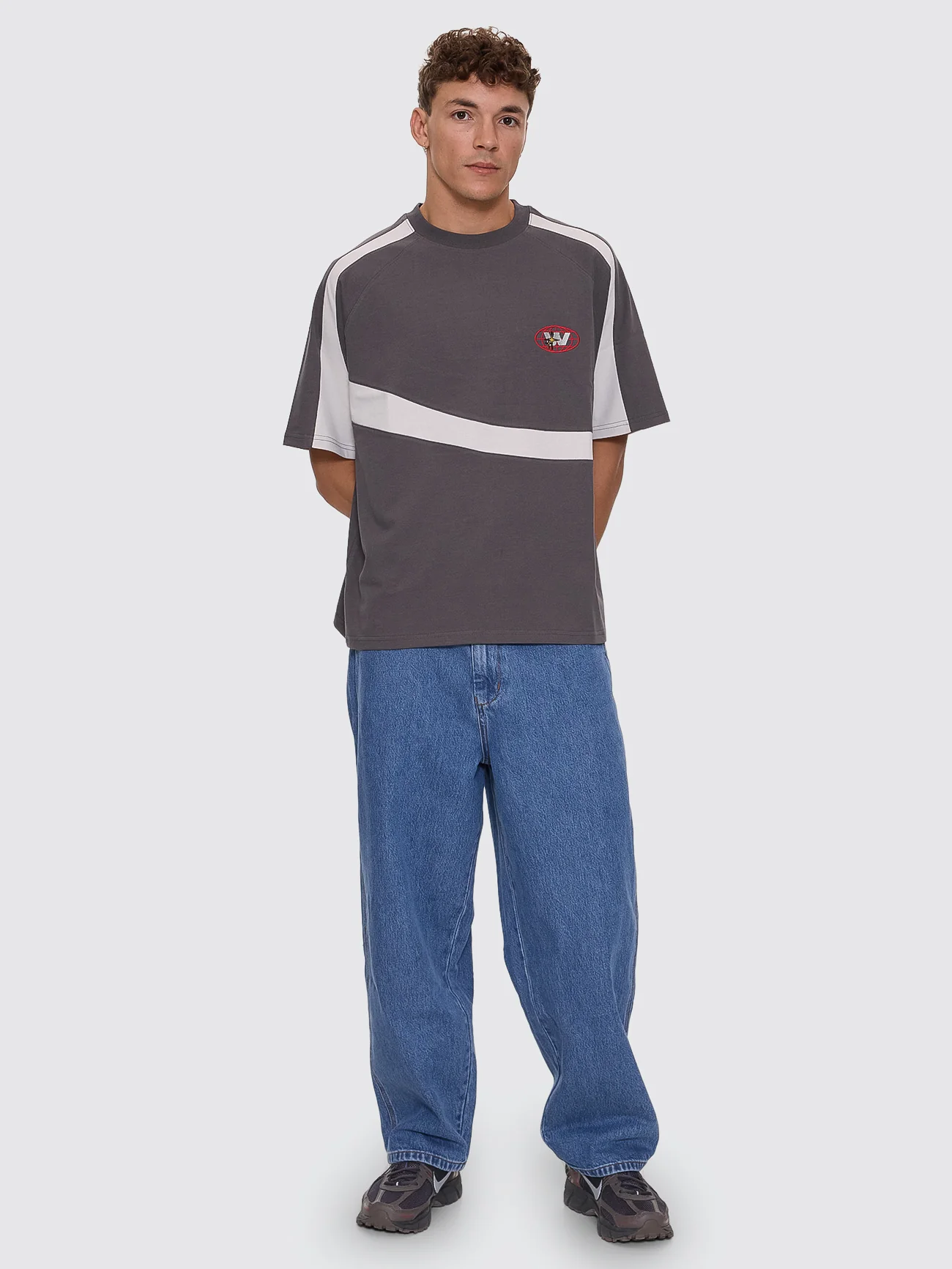 Anytime Oversize Raglan Tee - Worn Black - Image 4