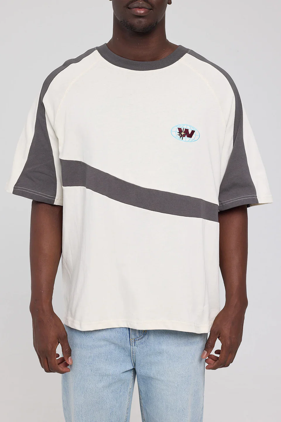 Anytime Oversize Raglan Tee - Zine - Image 2