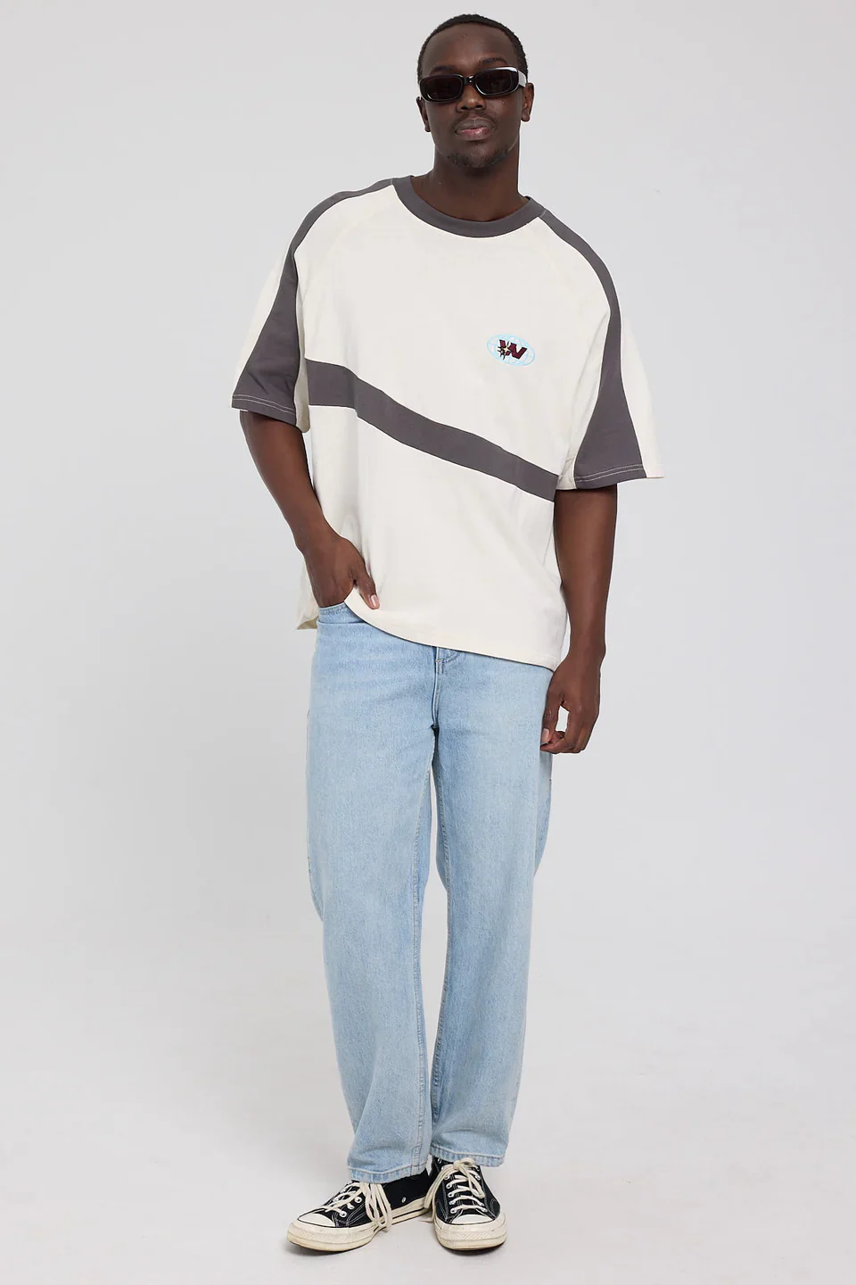 Anytime Oversize Raglan Tee - Zine - Image 7