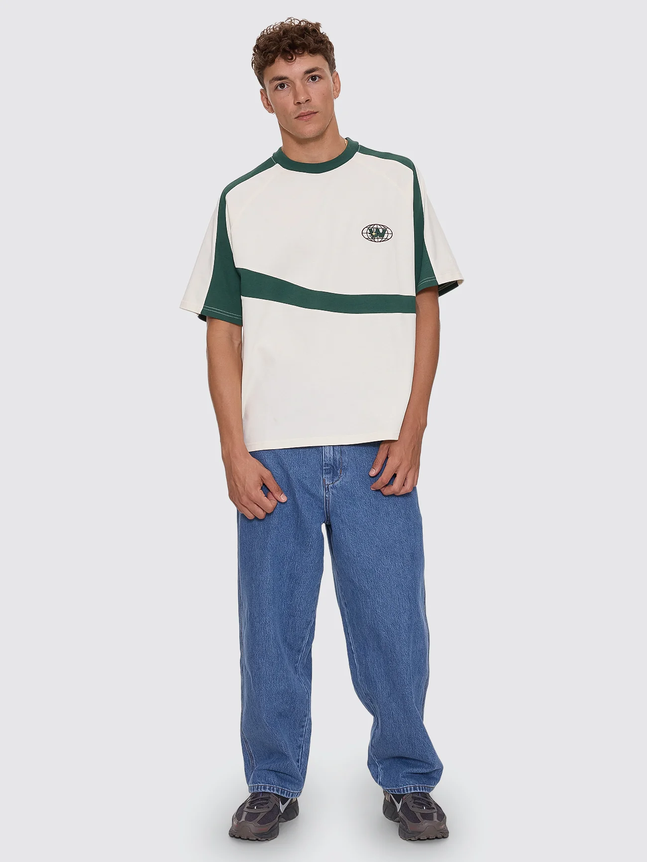 Anytime Oversize Raglan Tee - Zine - Green - Image 6