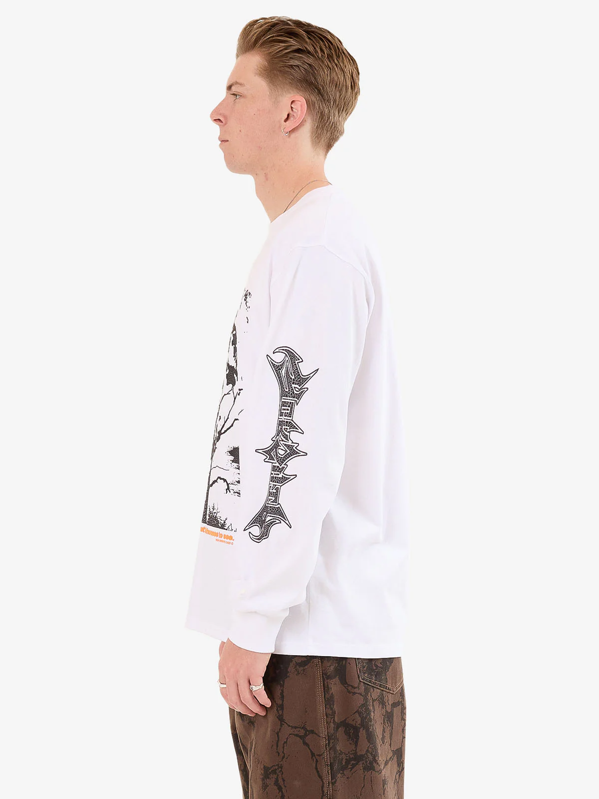Blackwood Long Sleeve Tee - White - Image 5