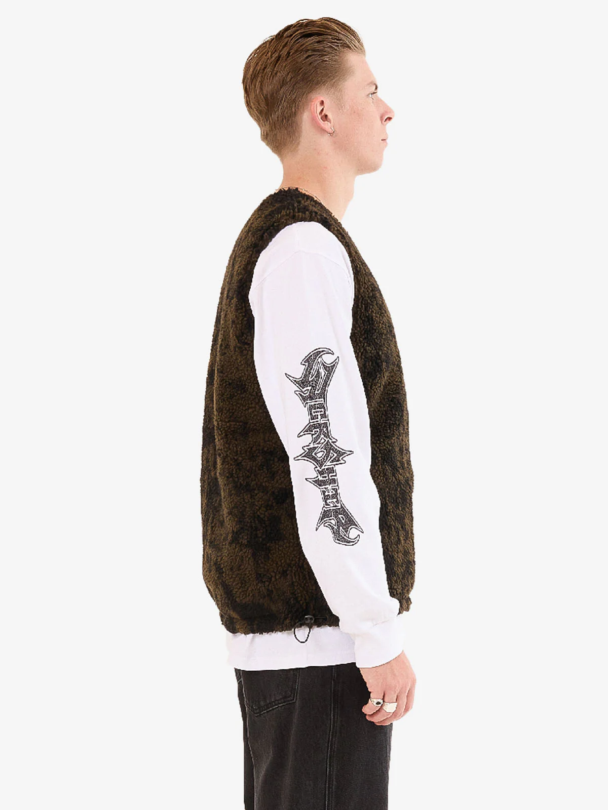 Blackwood Reversible Gilet - Chocolate - Image 11