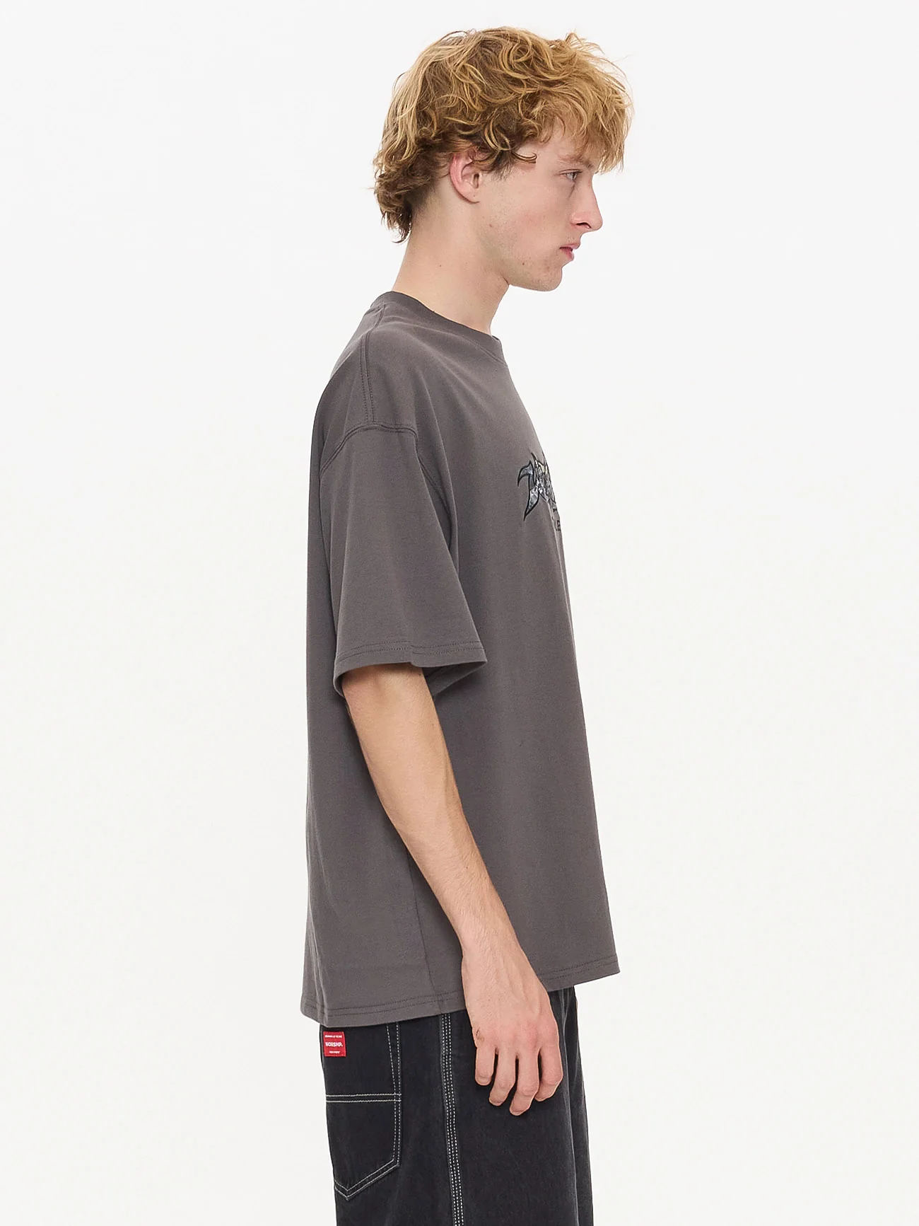 Bushman Oversize Tee - Worn Black - Image 2