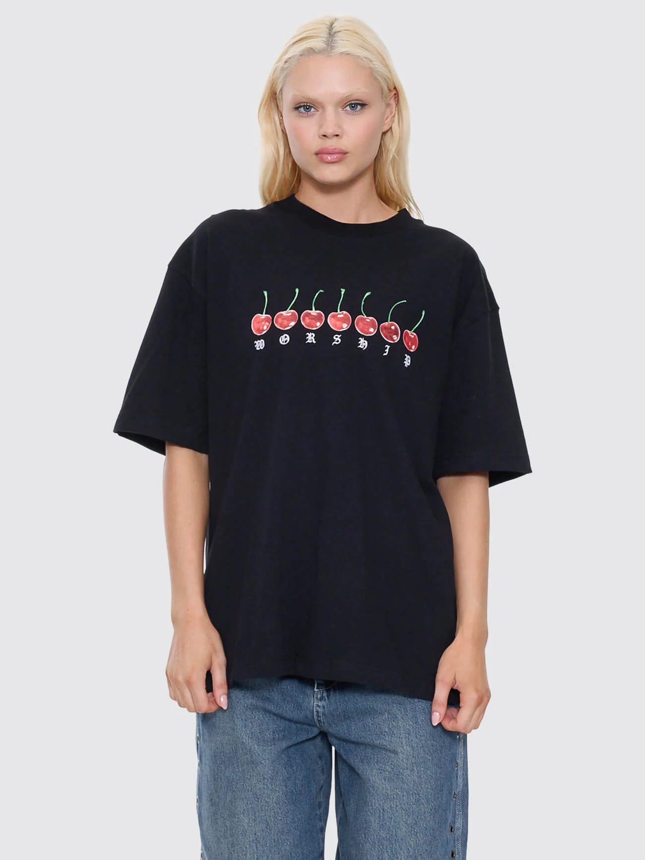 Cherio Oversized Tee - Black - Image 7