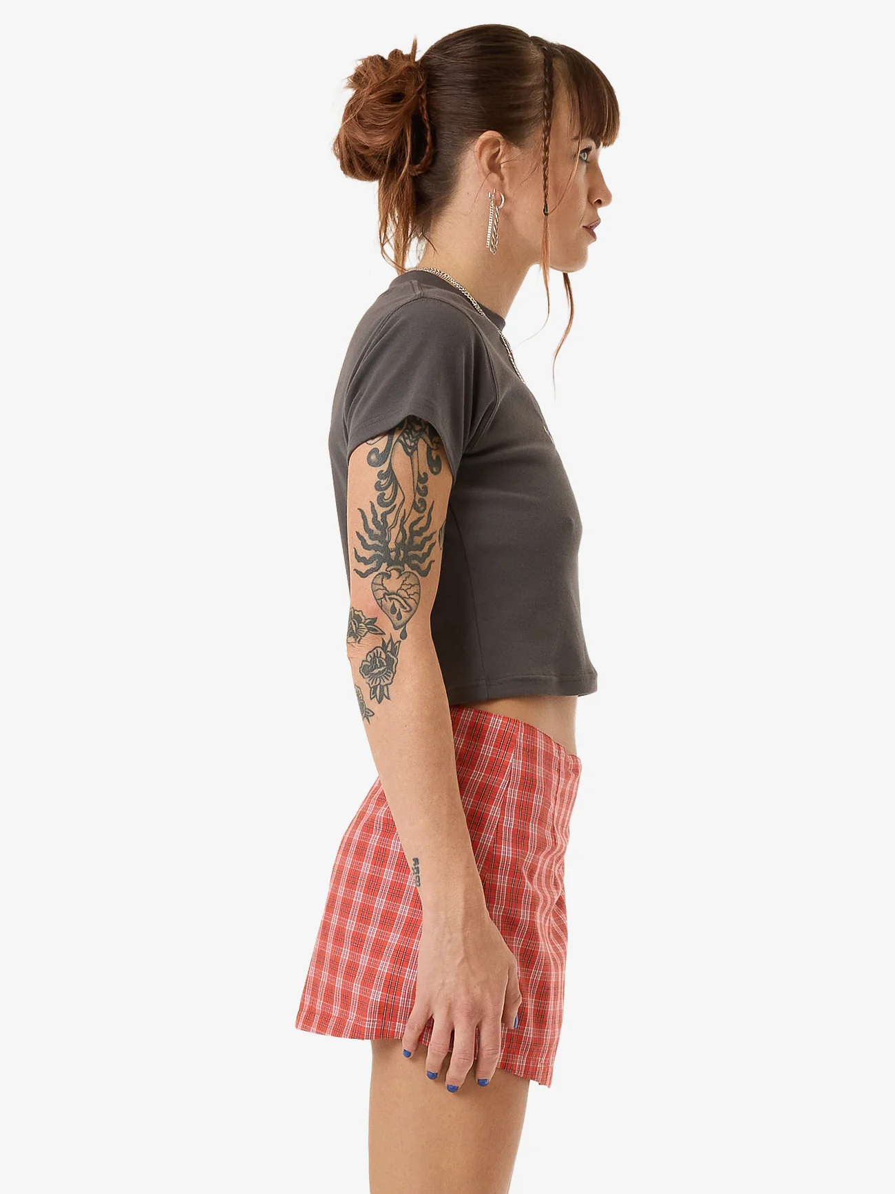 Class Teeny Tee - Worn Black - Image 4