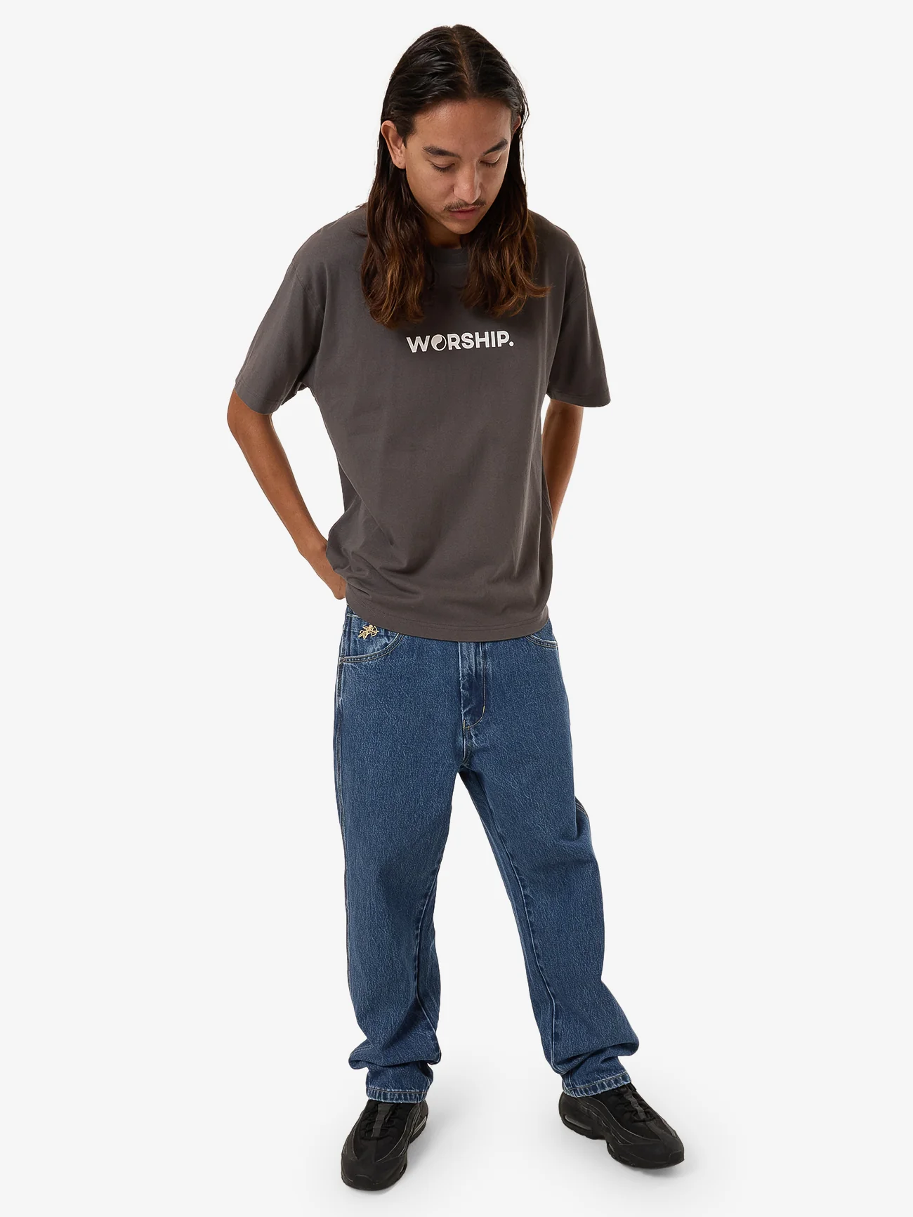 Core Logo Tee - Worn Black - Image 5