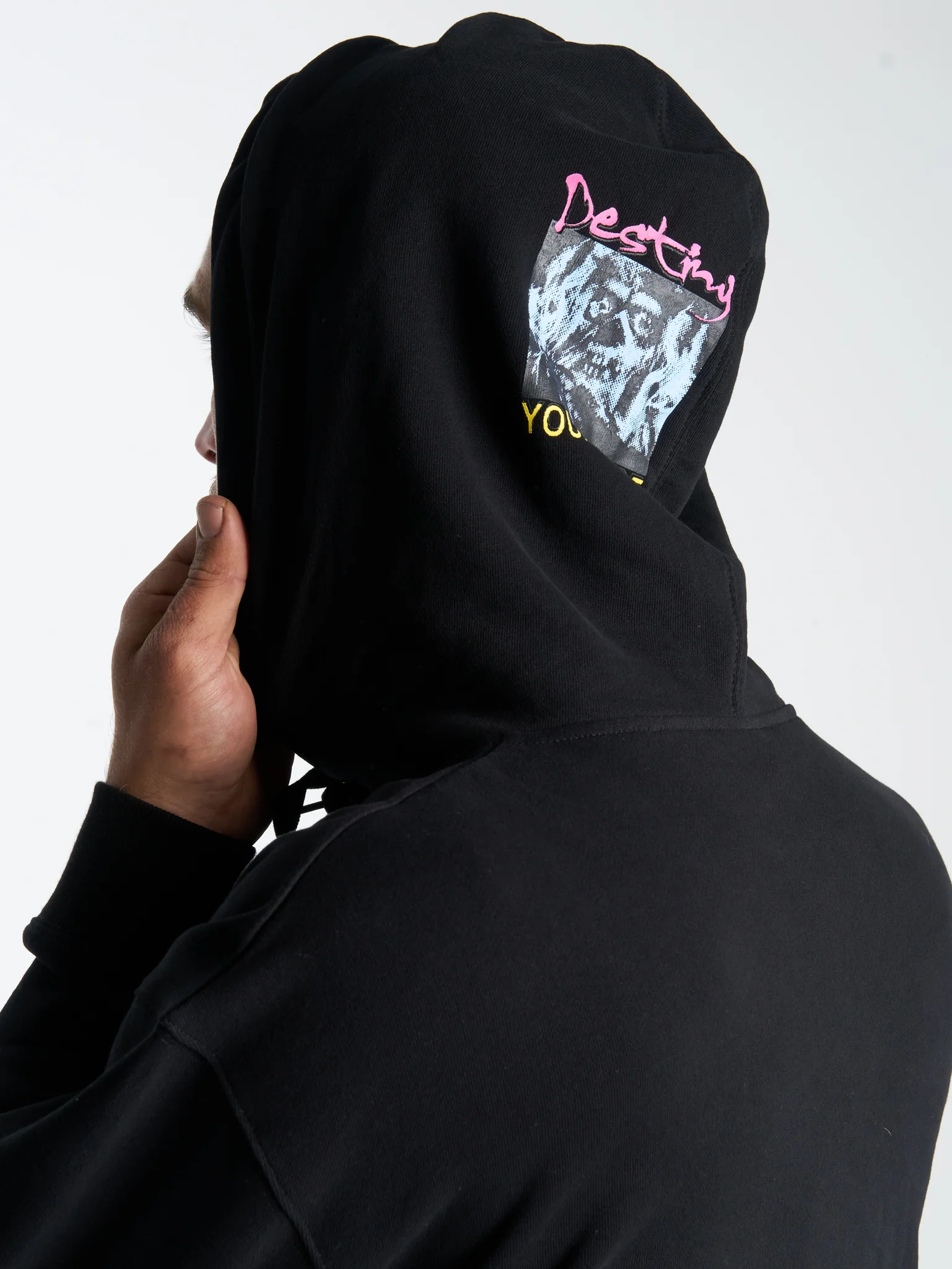 Destino Hood - Black - Image 2
