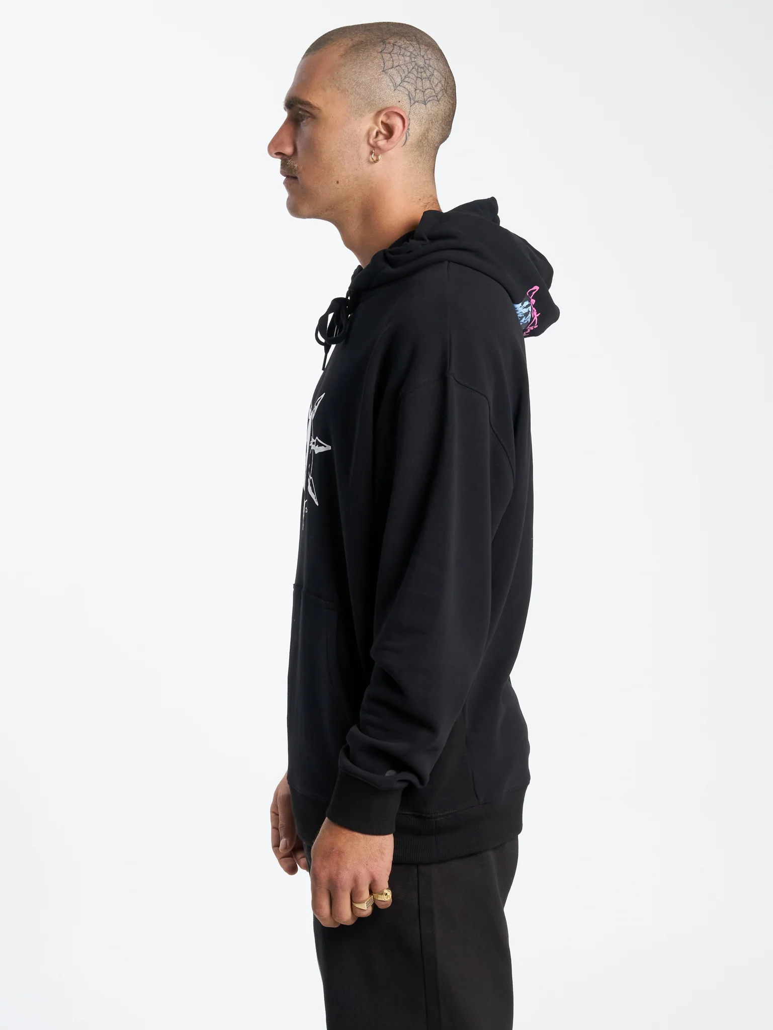 Destino Hood - Black - Image 3