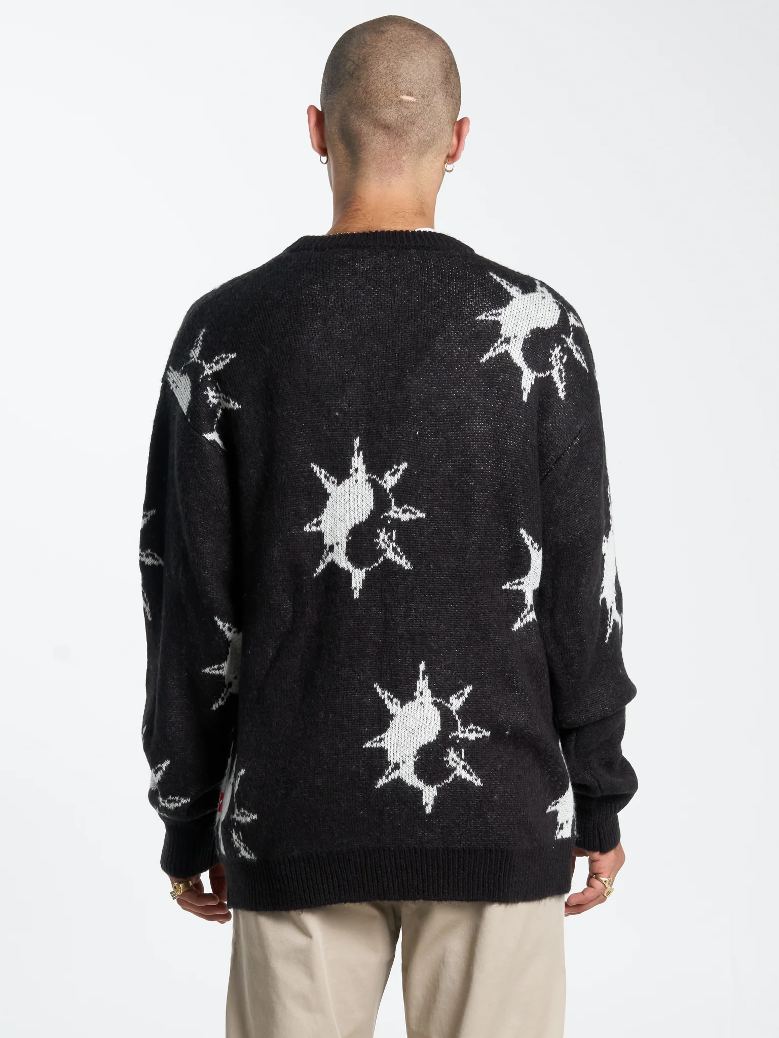 Destino Knitted Crew - Black - Image 2