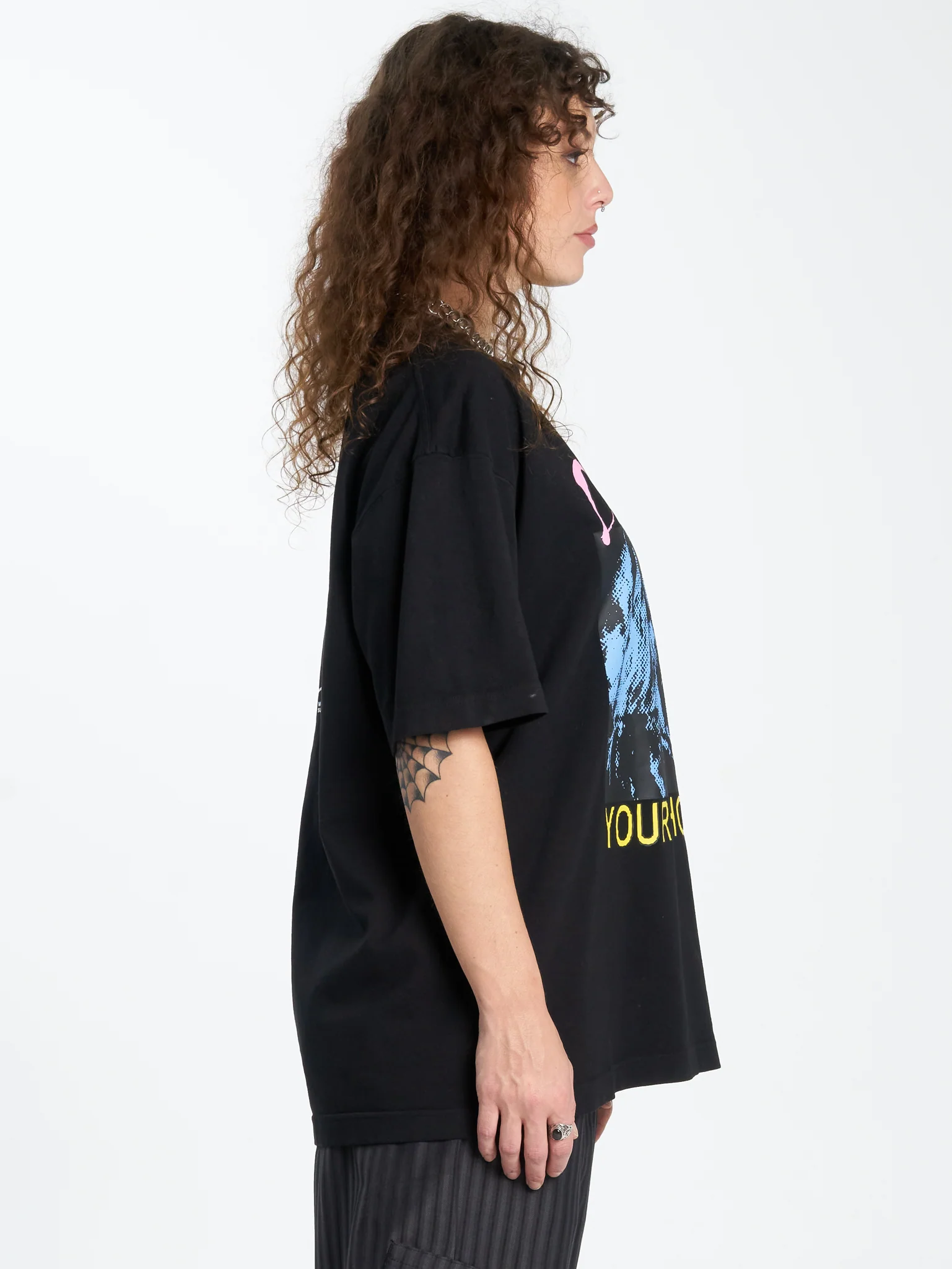 Destino Oversized Tee - Black - Image 4
