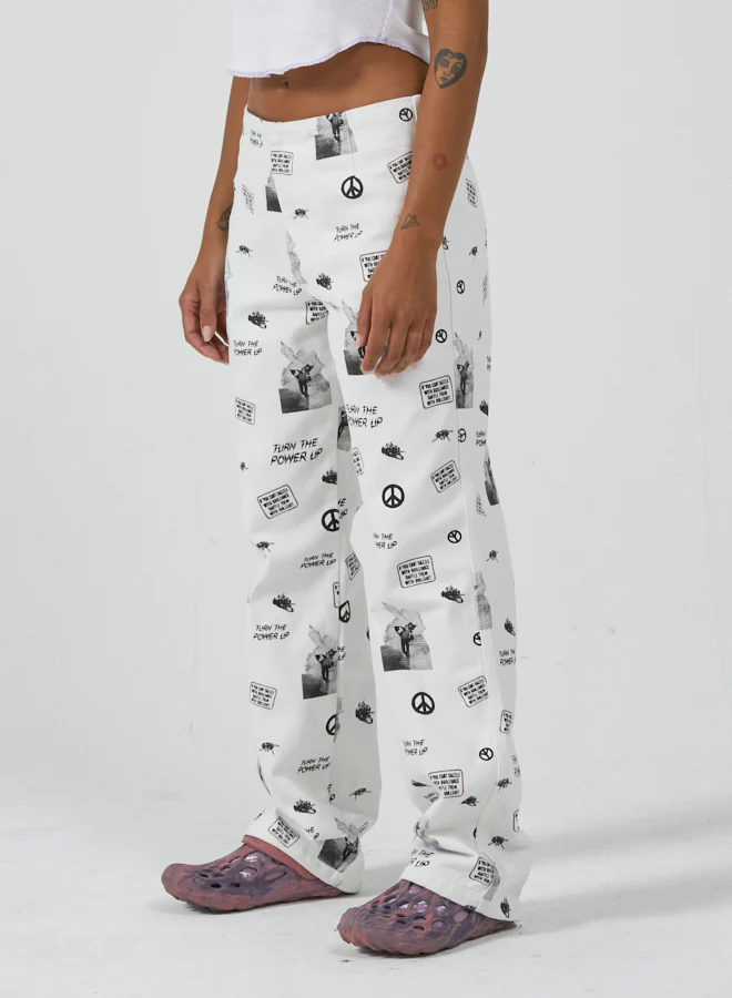 Disorderly Hiatus Pant - White - Image 3