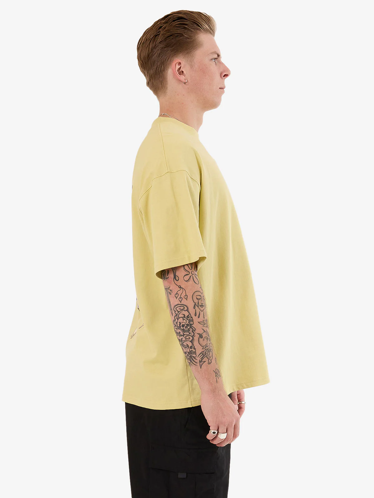 Echo Oversize Tee - Sickly Yellow - Image 6