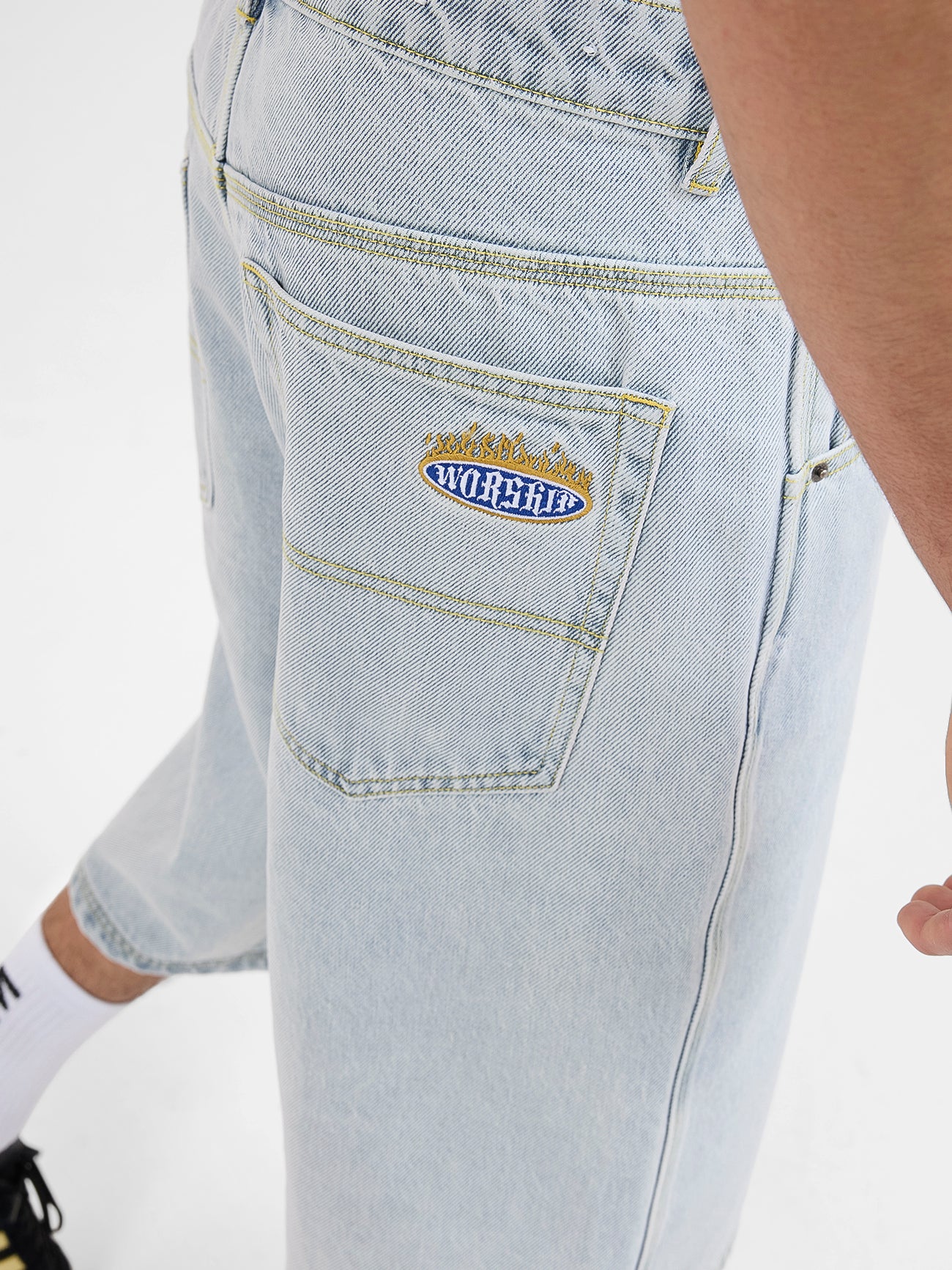 Eternal Dozer Jeanshort - Arctic Blue - Image 7