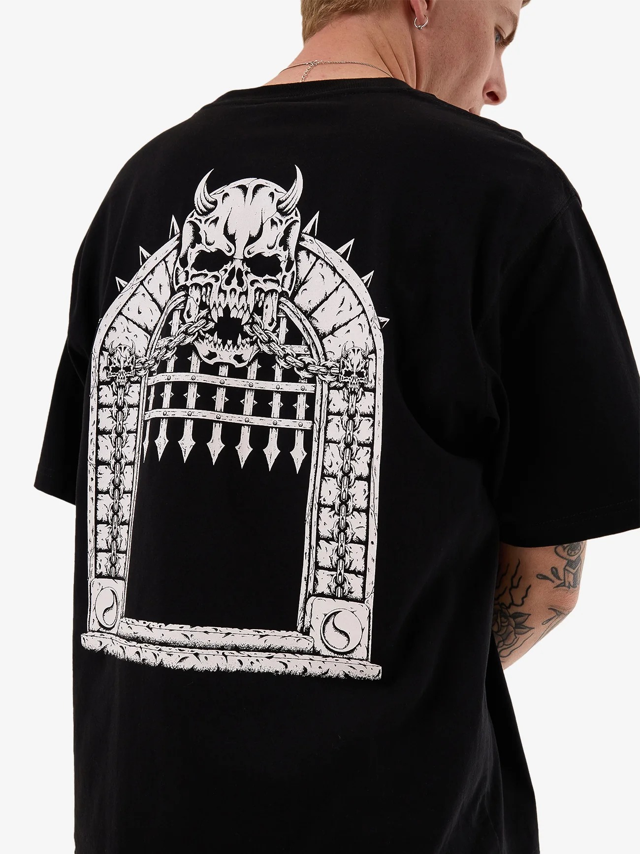 Gateway Tee - Black - Image 7