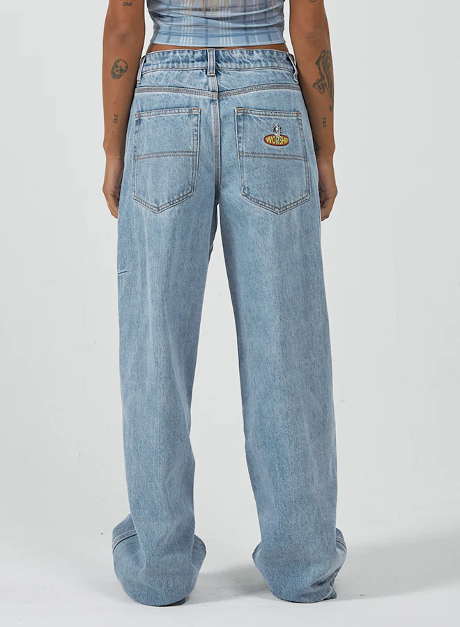 Hangtime Sloucher Jean - Worship Blew Dust - Image 2