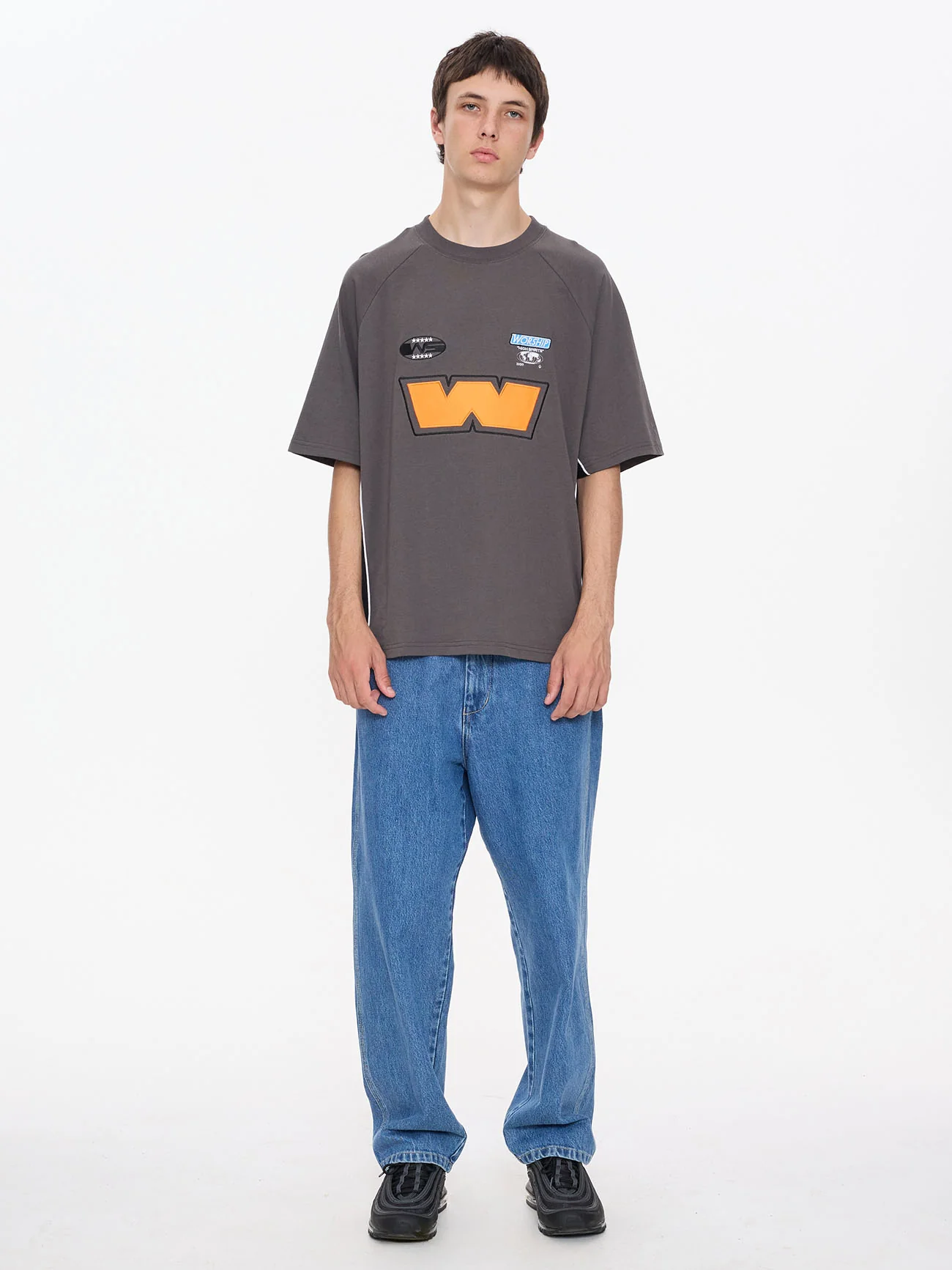 Kick Off Oversize Raglan Tee - Worn Black - Image 3