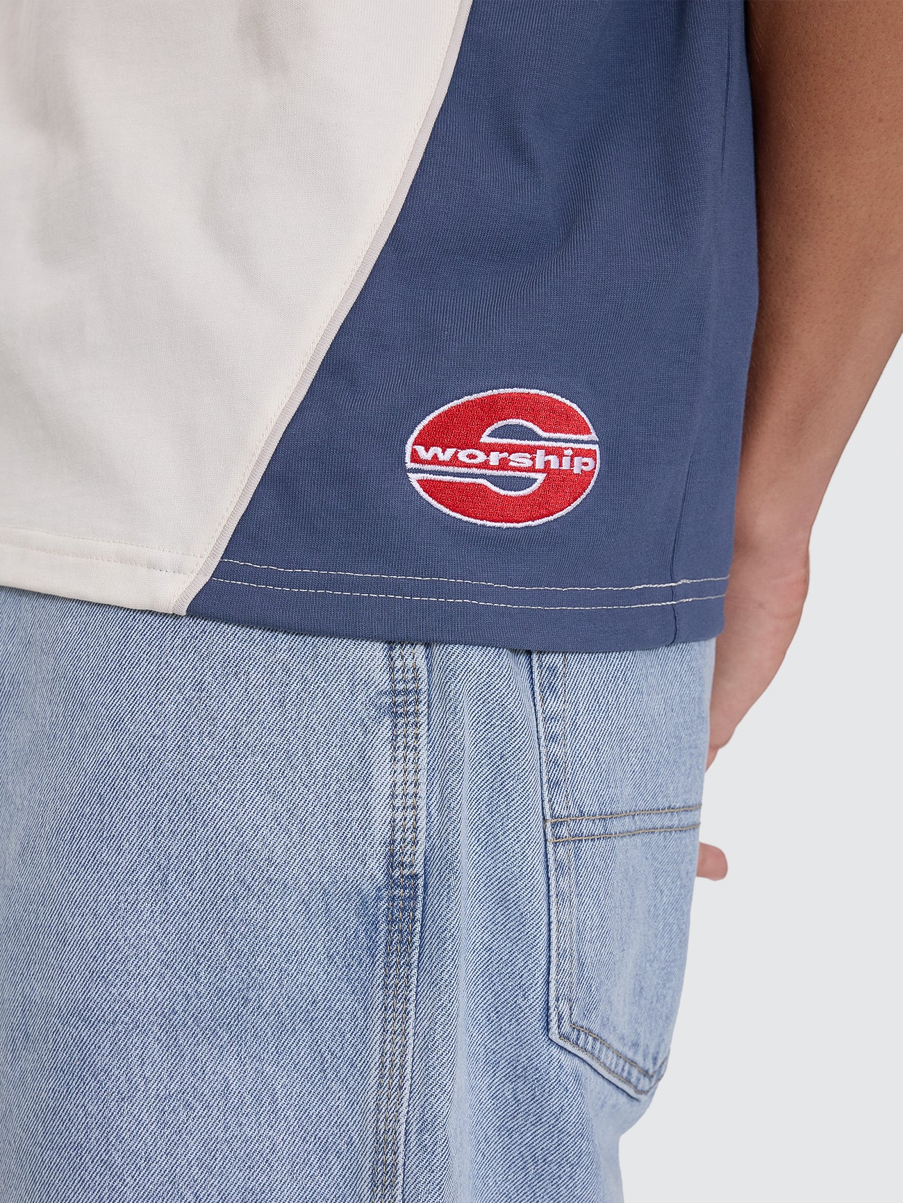 Laps Panel Oversize Raglan Tee - Zine - Image 3