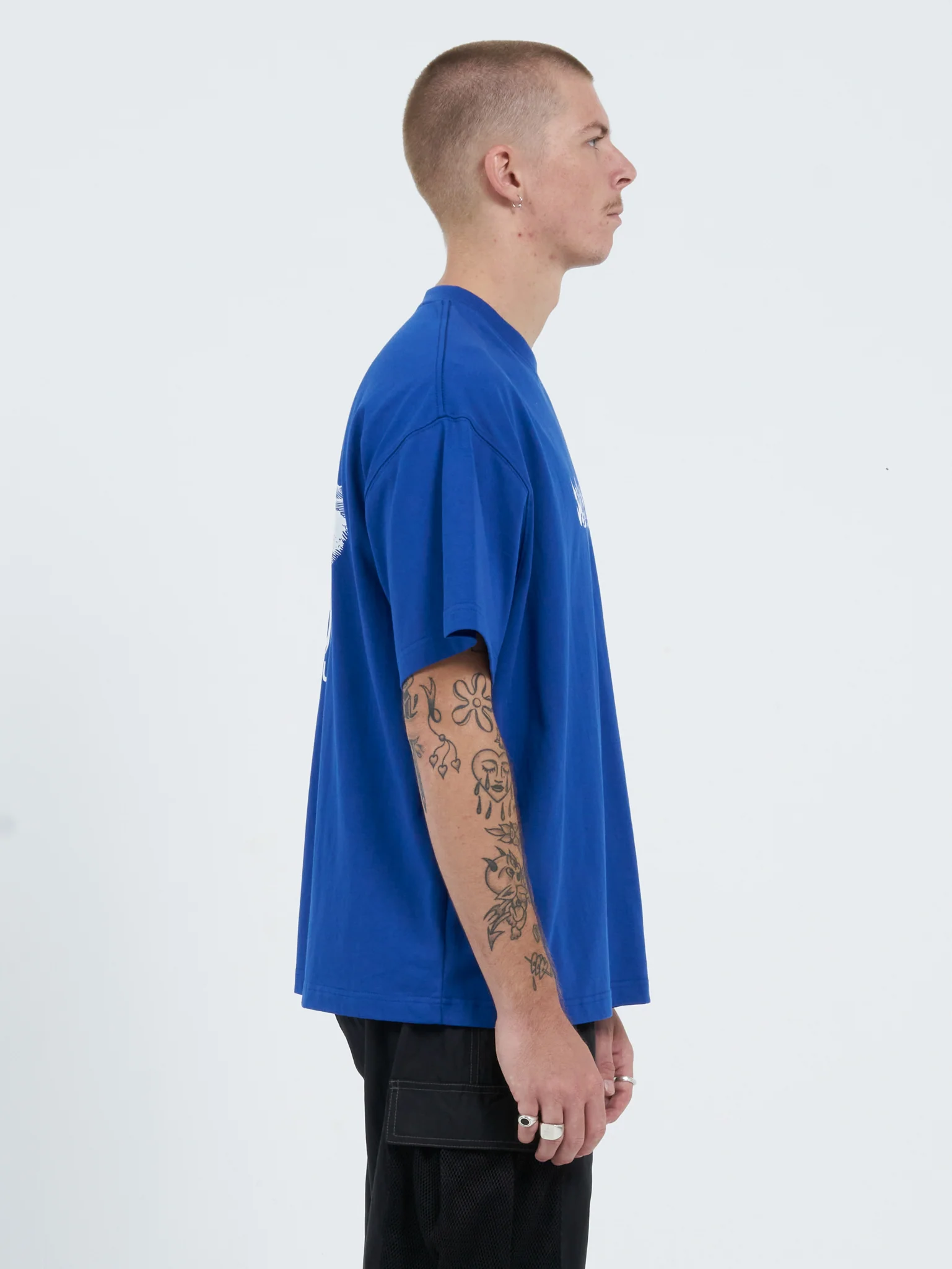 Lean On Me Over Size Tee - Blue - Image 3