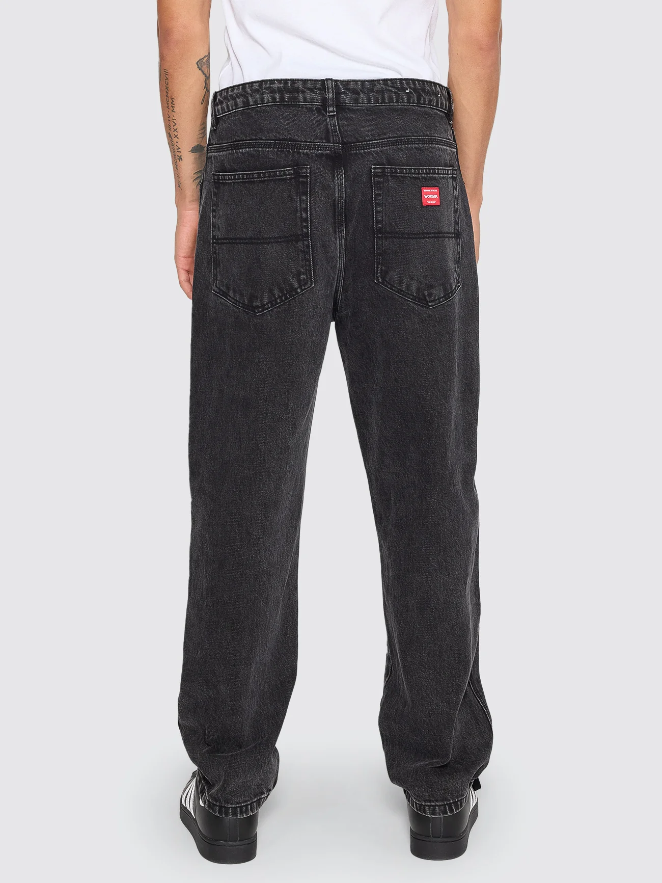 Lounger Jean - Black Rinse - Image 3