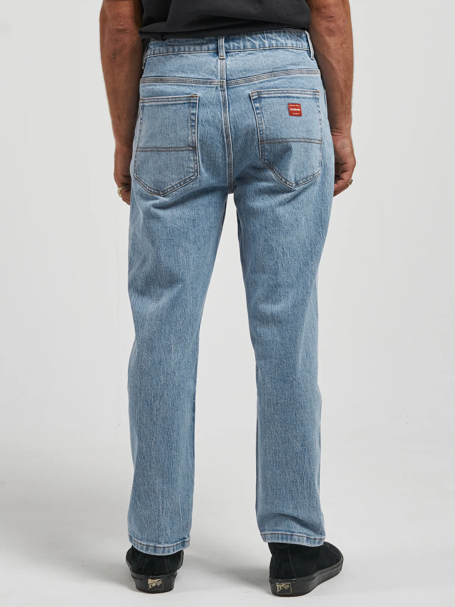Lounger Jean - Electric Fade Blue - Image 2