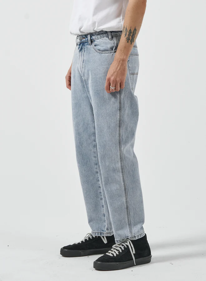 Lounger Jean - Raged Blue Fade - Image 2