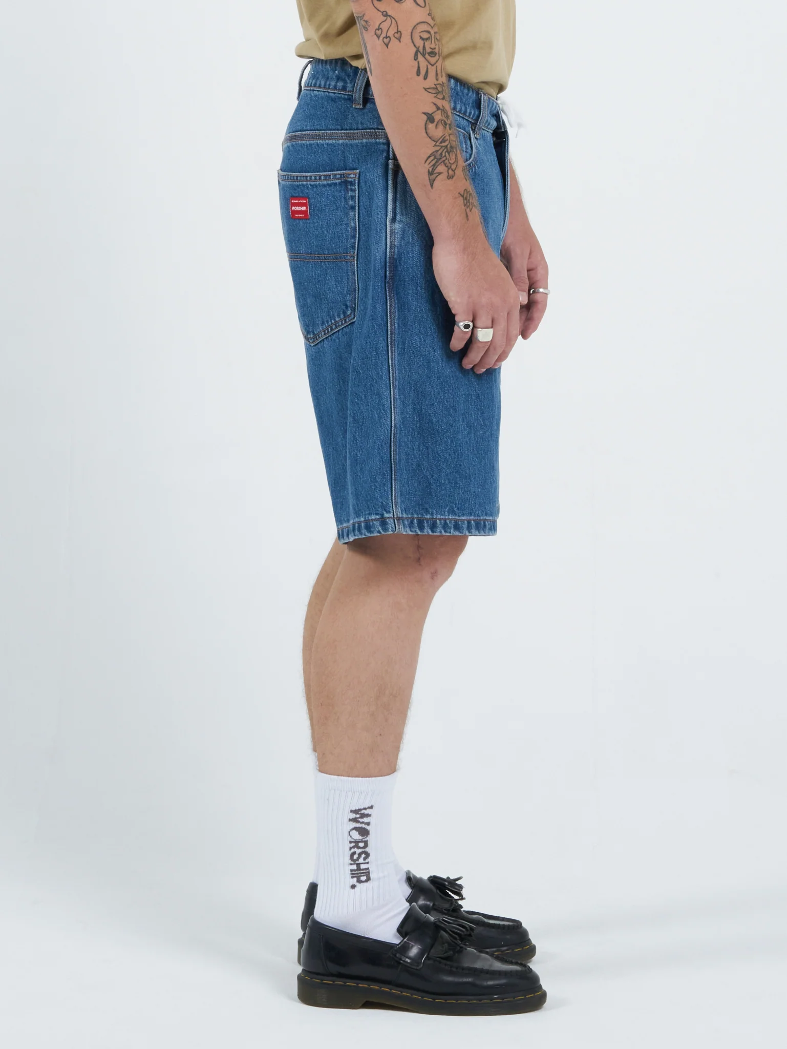 Lounger Jean Short - Classic Mid Blue - Image 4
