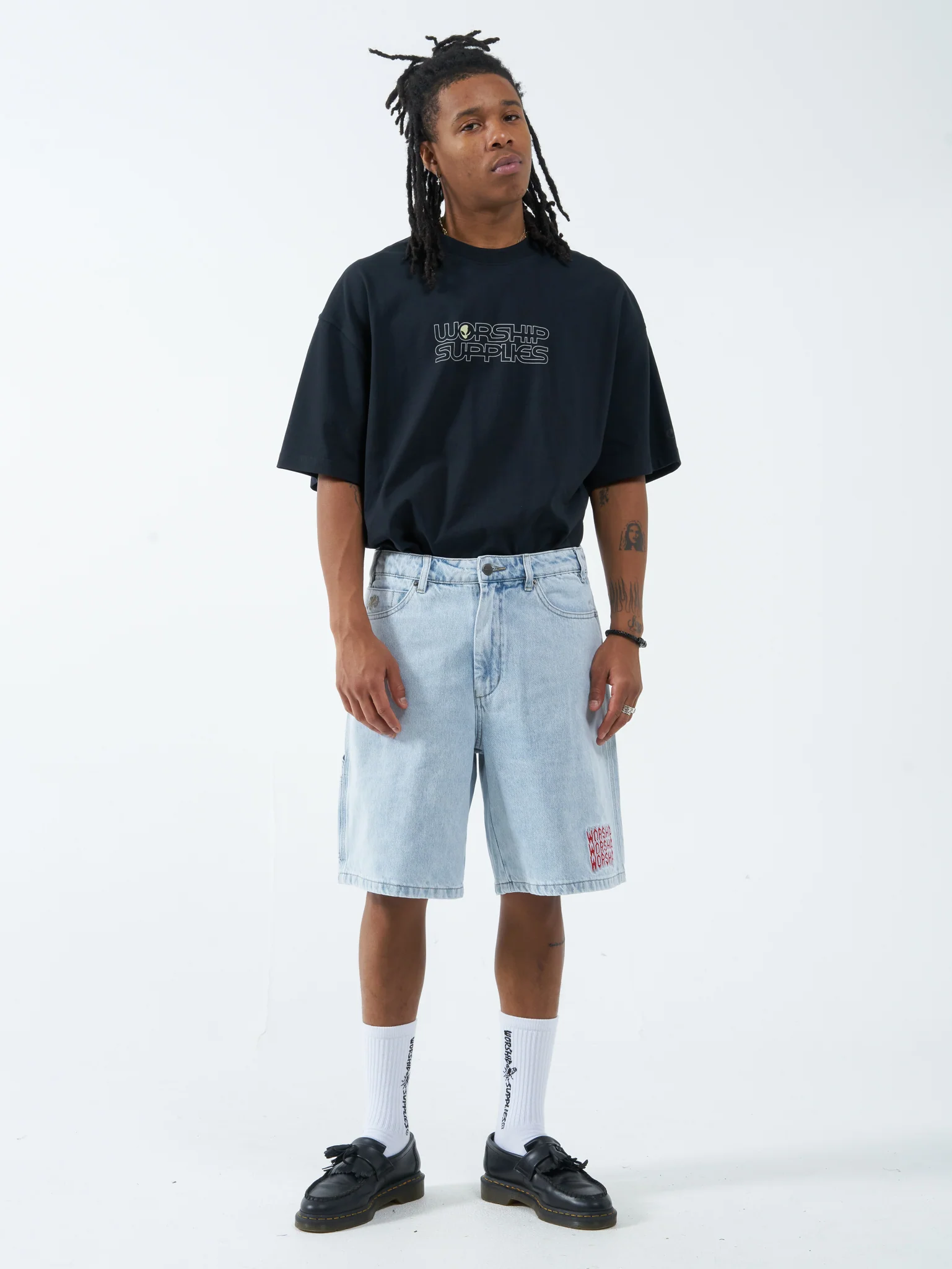 Lounger Jean Short - Vanish Blue - Image 5