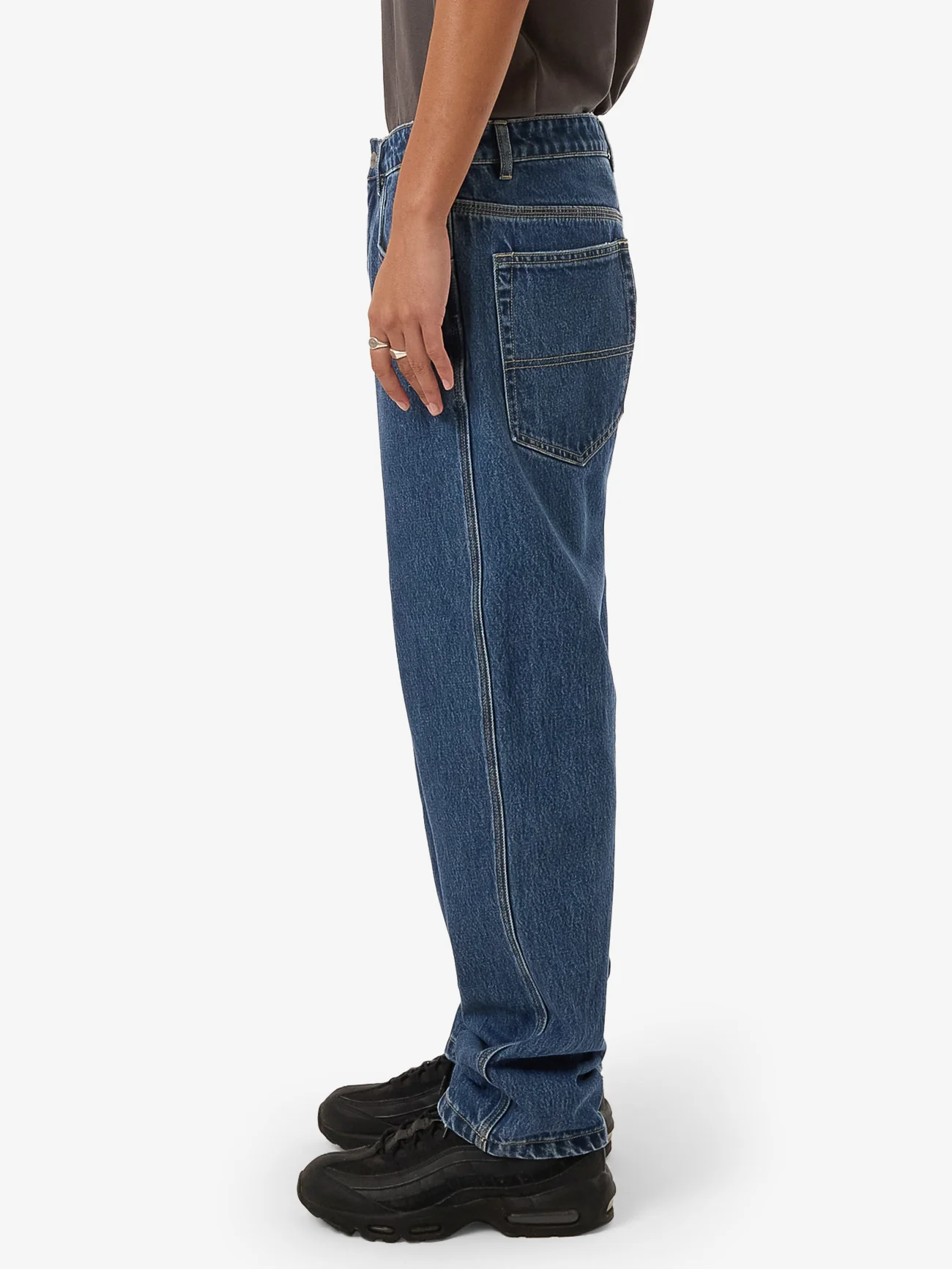 Lounger Jean - Worn Blue Rinse - Image 3