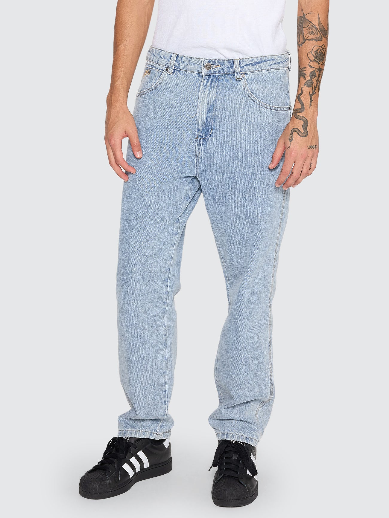 Lounger Jean - Worship Worn Blue - Image 3