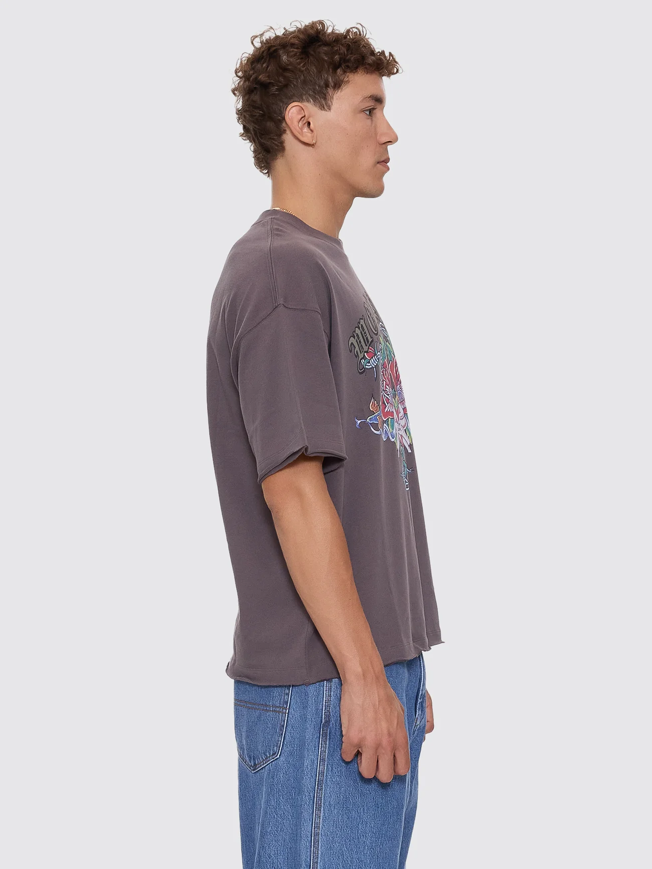 Ned Oversize Tee - Worn Black - Image 7
