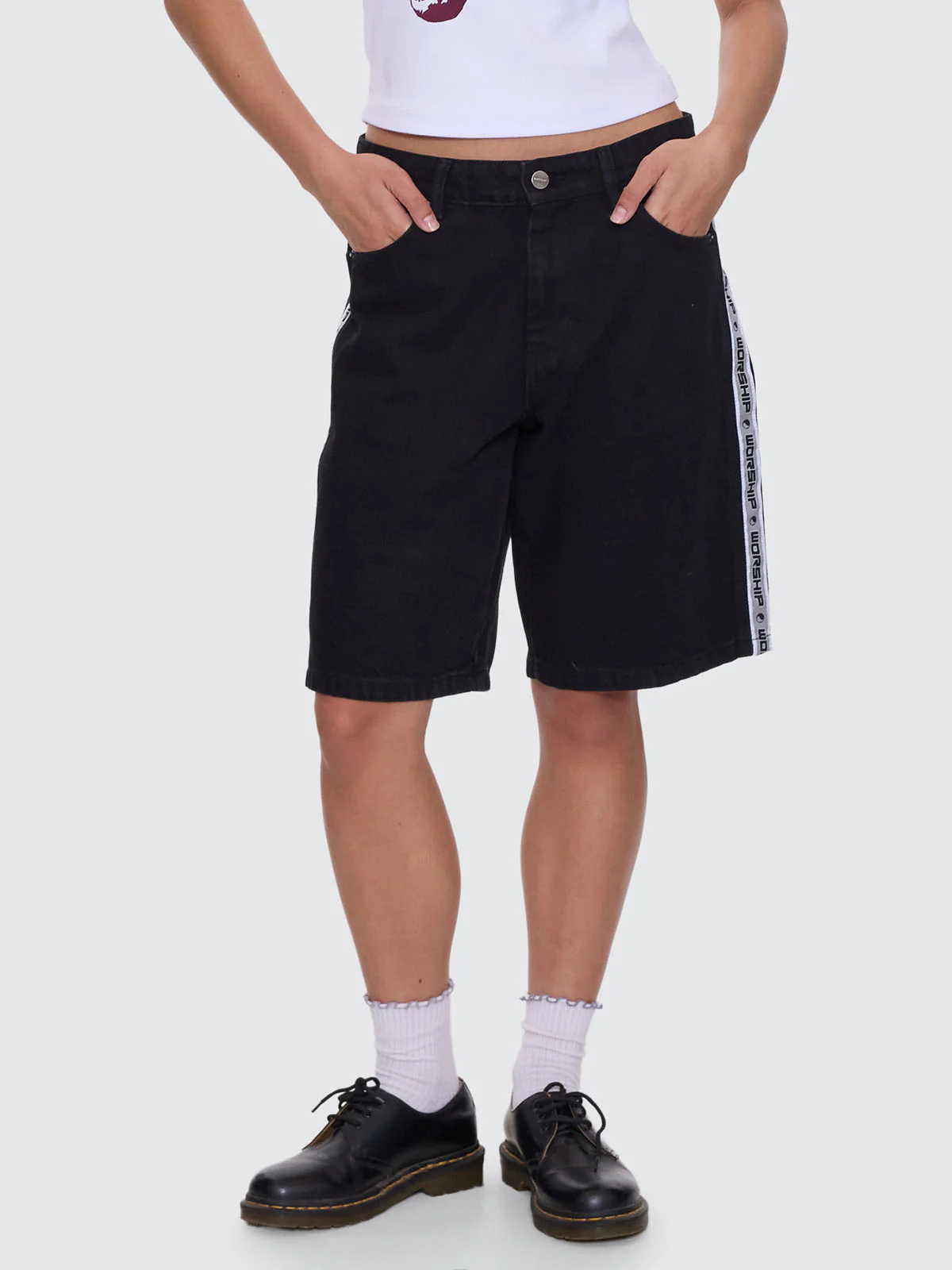 Pacer Sloucher Short - Worship Black - Image 2