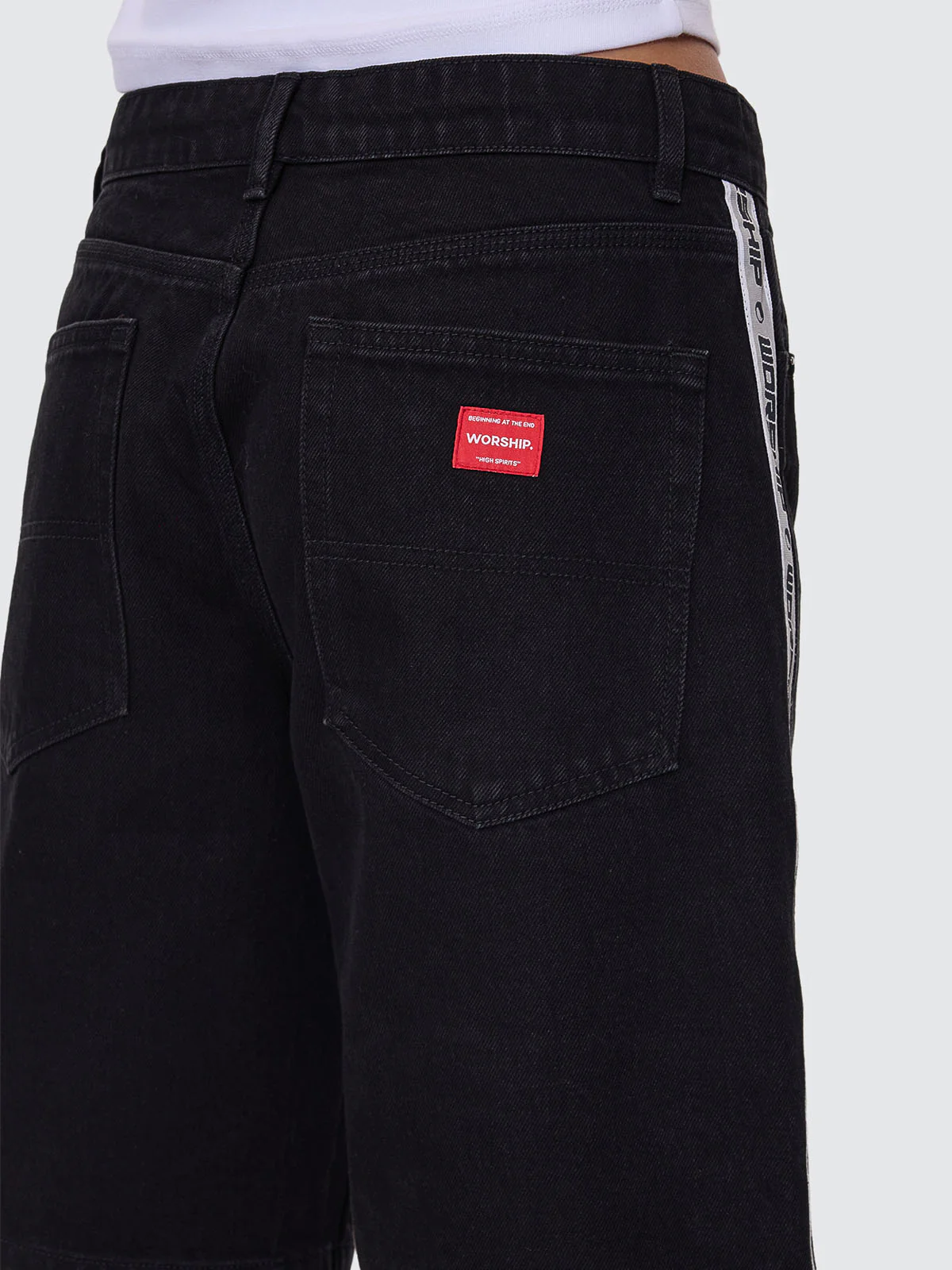 Pacer Sloucher Short - Worship Black - Image 6