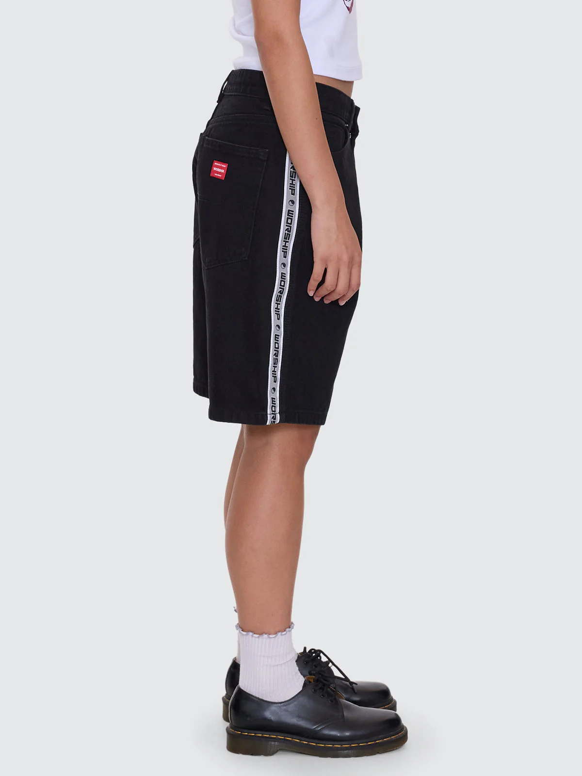 Pacer Sloucher Short - Worship Black - Image 9
