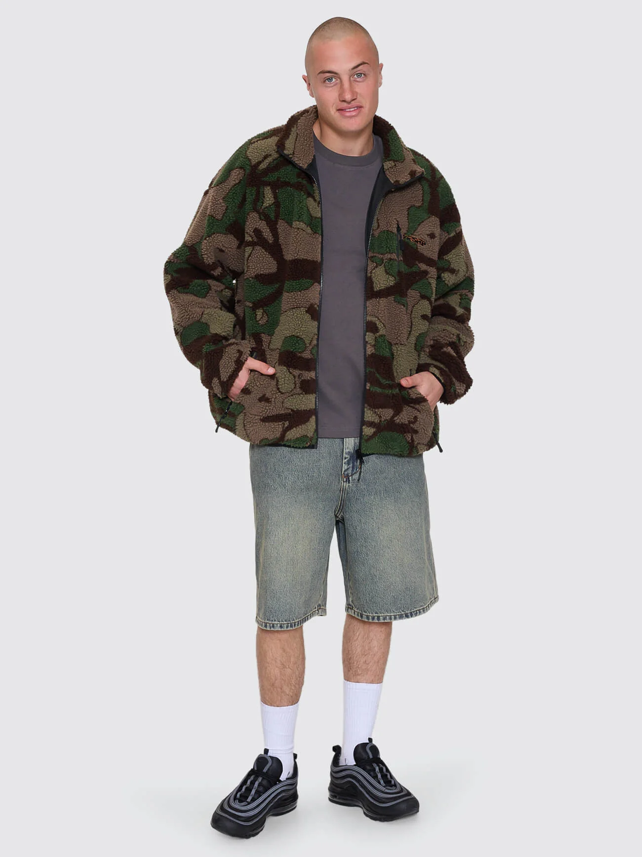 Plain Sight Sherpa Jacket - Camo Green - Image 8