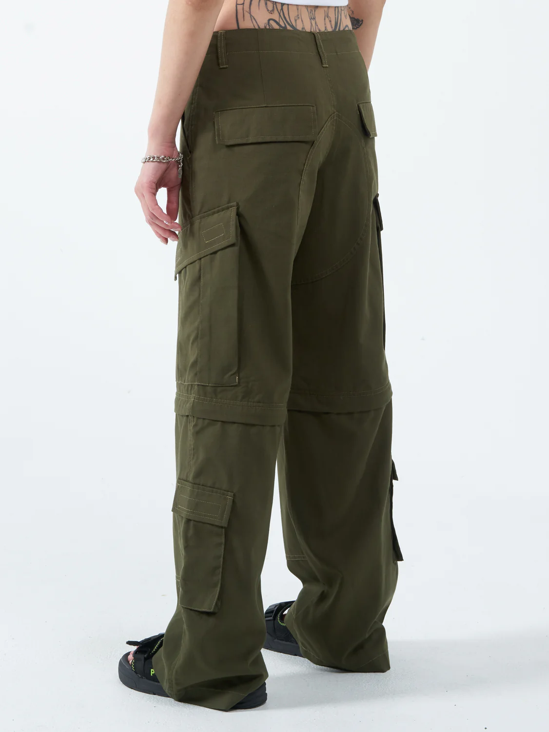 Recreation Zip Off Cargo Pant - Jungle Green - Image 5