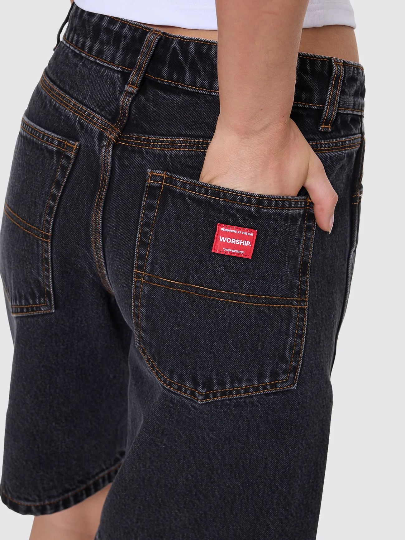 Sloucher Short - Black Rinse - Image 5