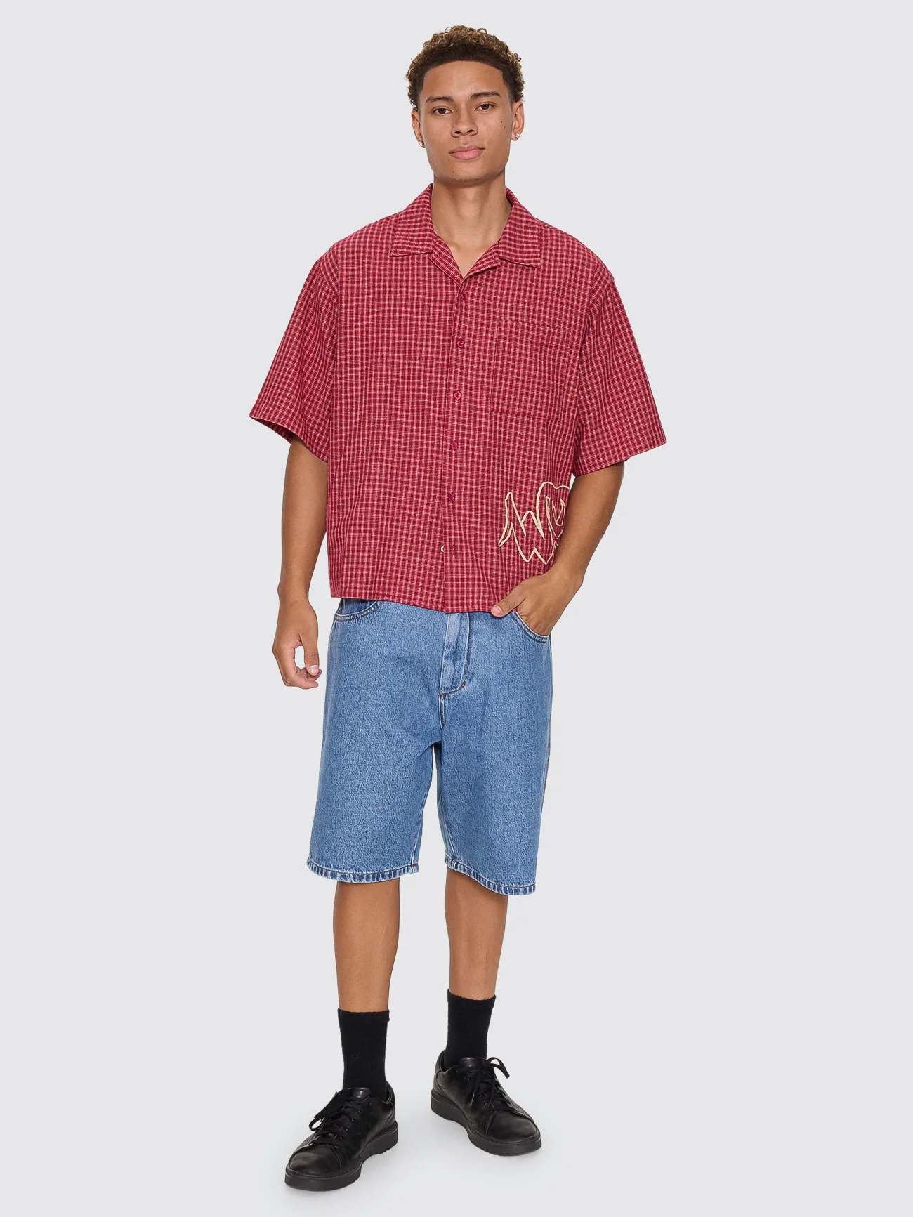 Spray Box Crop Short Sleeve Shirt - Burgundy - Image 7