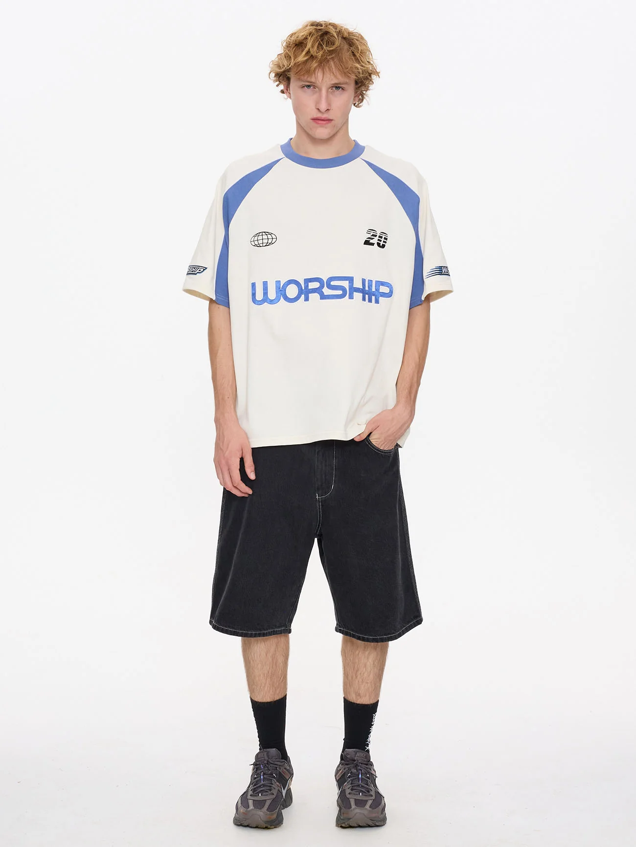 Squad Oversize Raglan Tee - Zine - Image 6