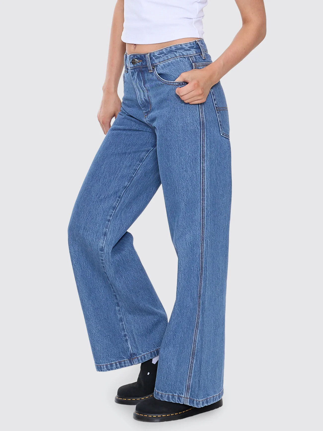 Sweeper Wide Leg Jean - Sky High Blue - Image 3