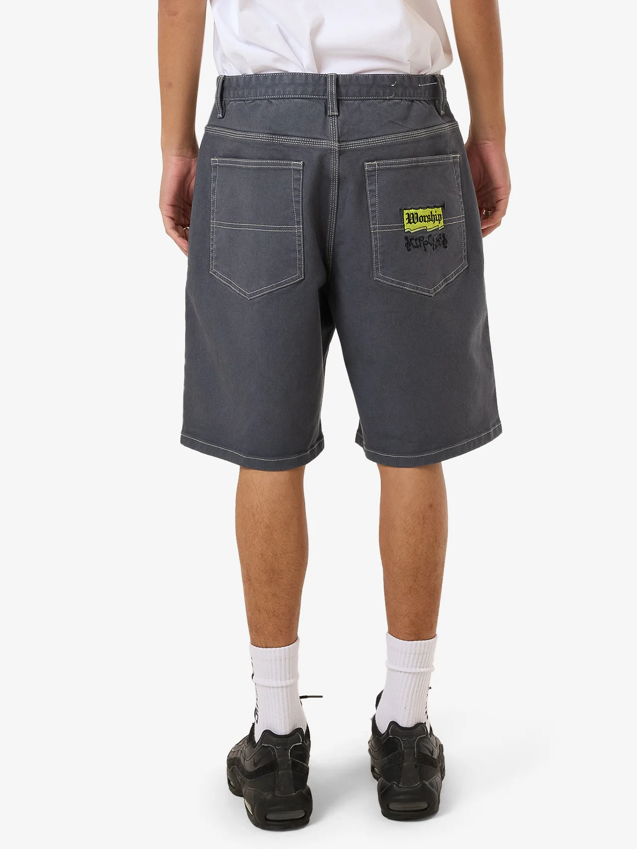 Toot Big Dawg Jean Short - Carbon - Image 2