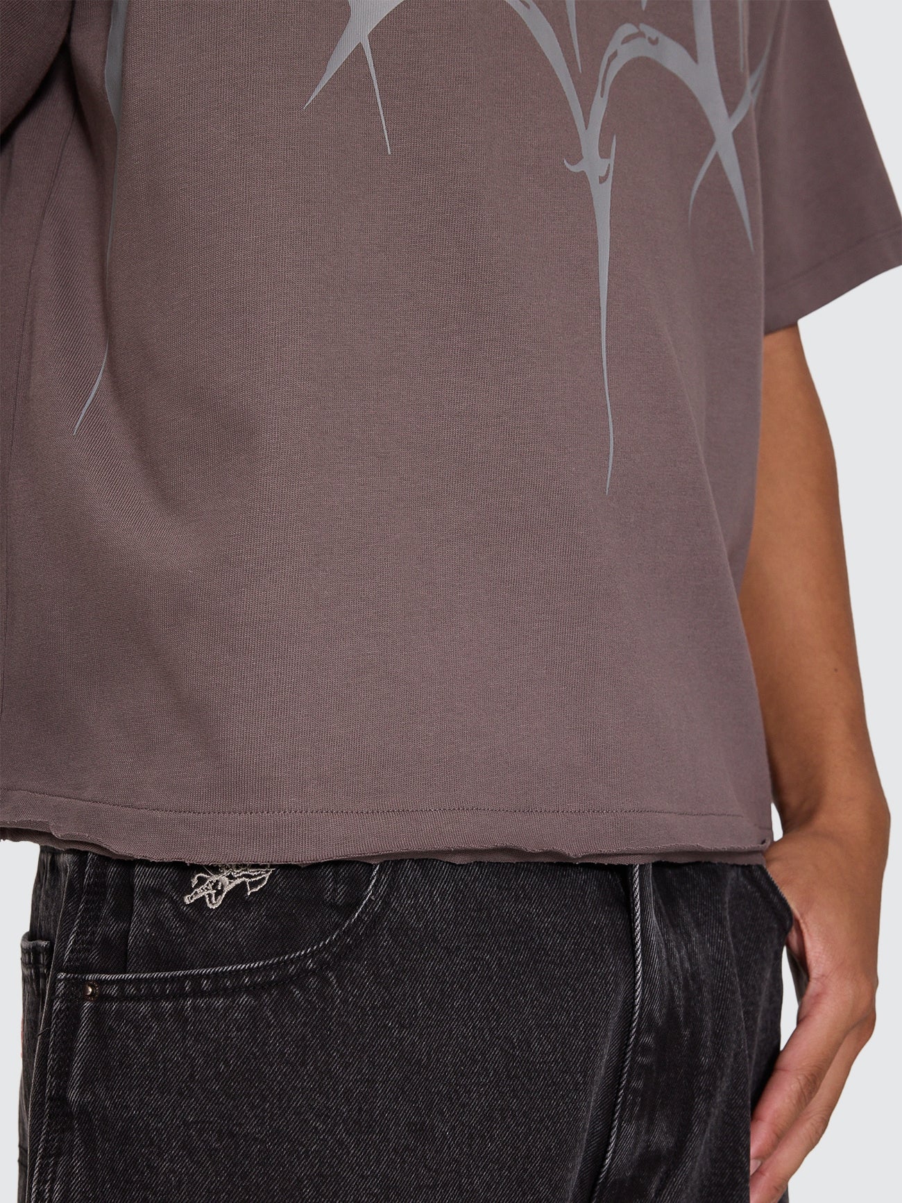 Unchained Box Crop Tee - Worn Black - Image 8