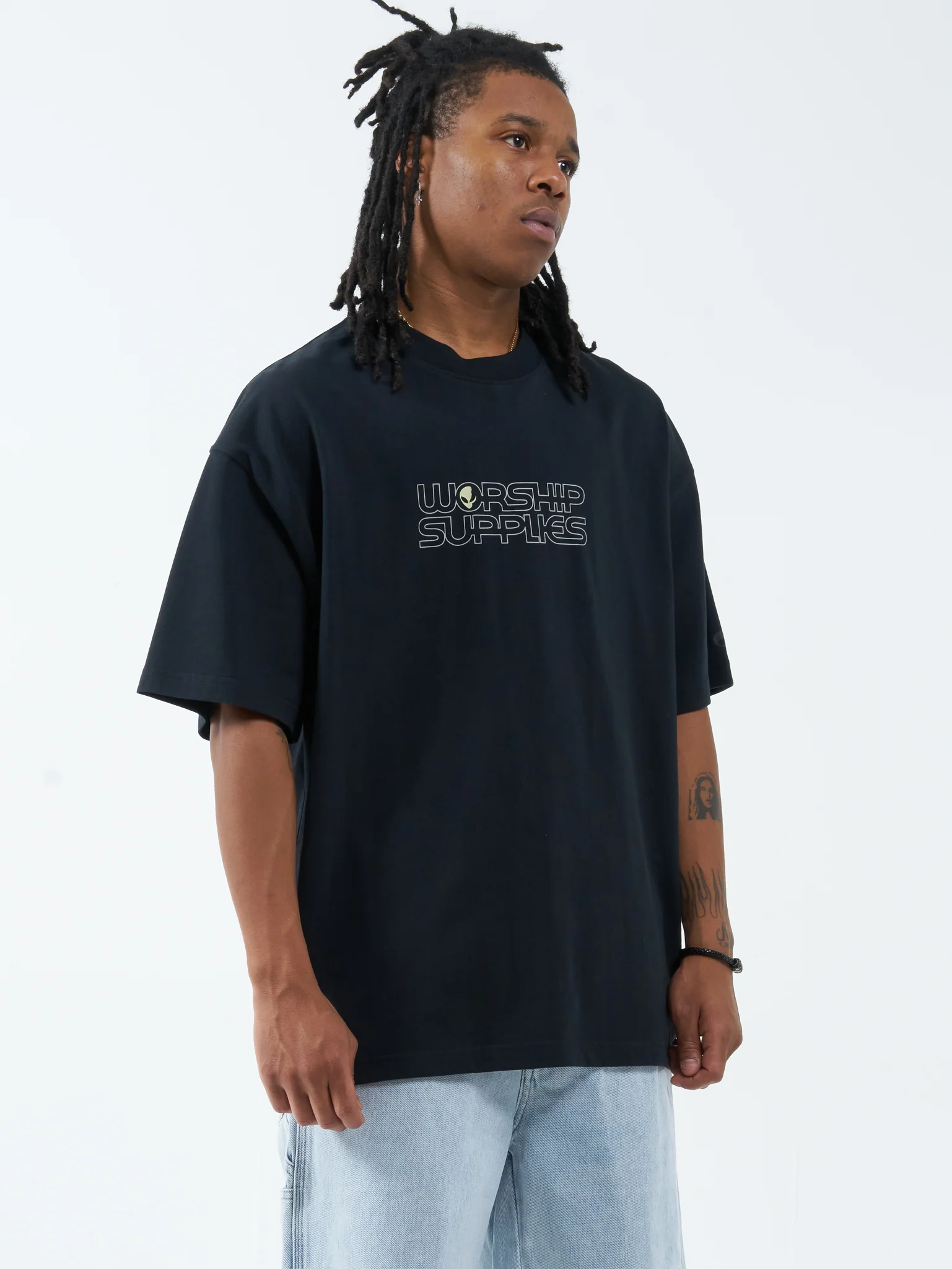 Visitors Box Fit Oversize Tee - Washed Black - Image 4